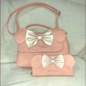 Disney Loungefly Minnie Mouse purse & wallet